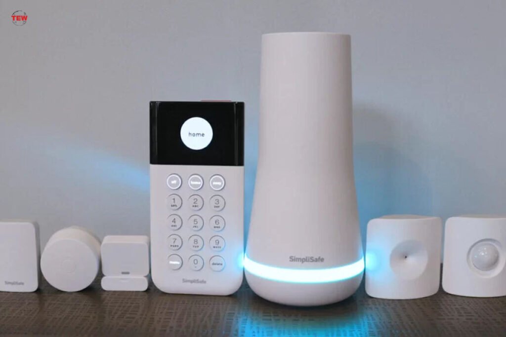 https://theenterpriseworld.com/wp-content/uploads/2023/03/Smart-Home-Devices-and-Systems-1024x683.jpg