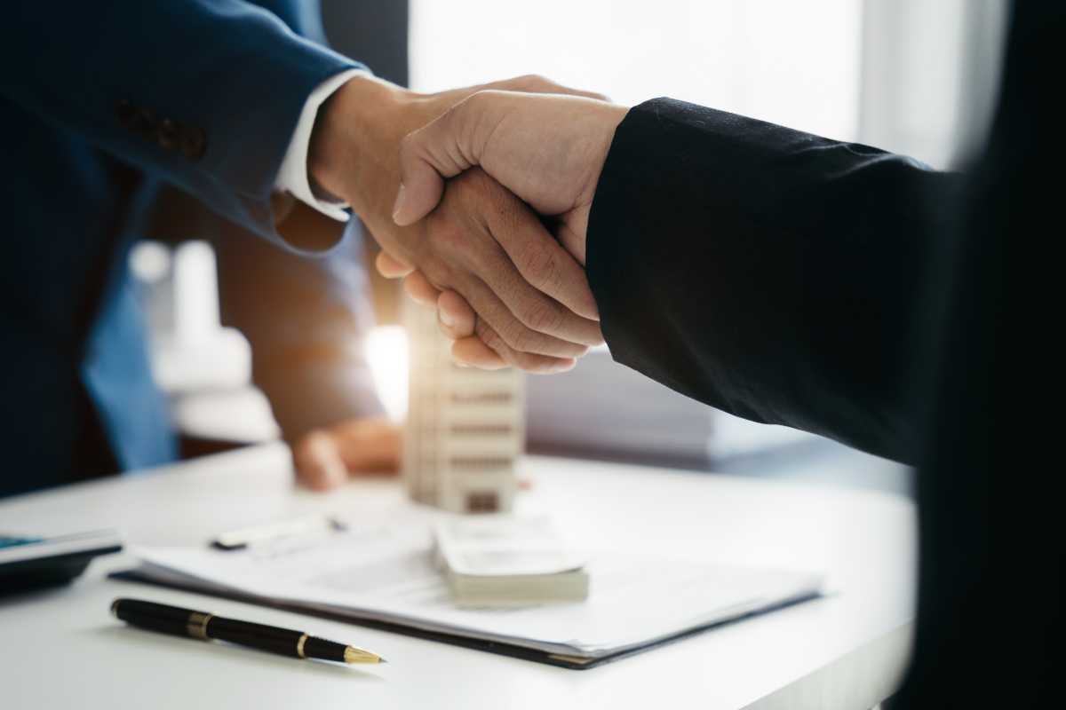 The Art of Business Negotiation: 4 Tips for Successful Business Deals | The Enterprise World