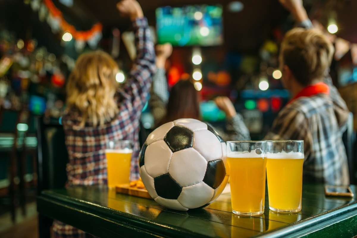 Explore Dubai’s Best Sports Bars for Catching the Big Game