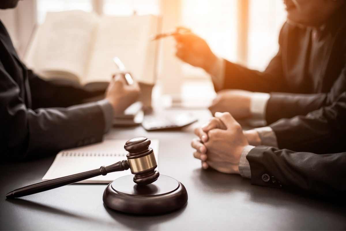 How Much Does a Small Business Lawyer Cost? - 6 key Factors | The Enterprise World