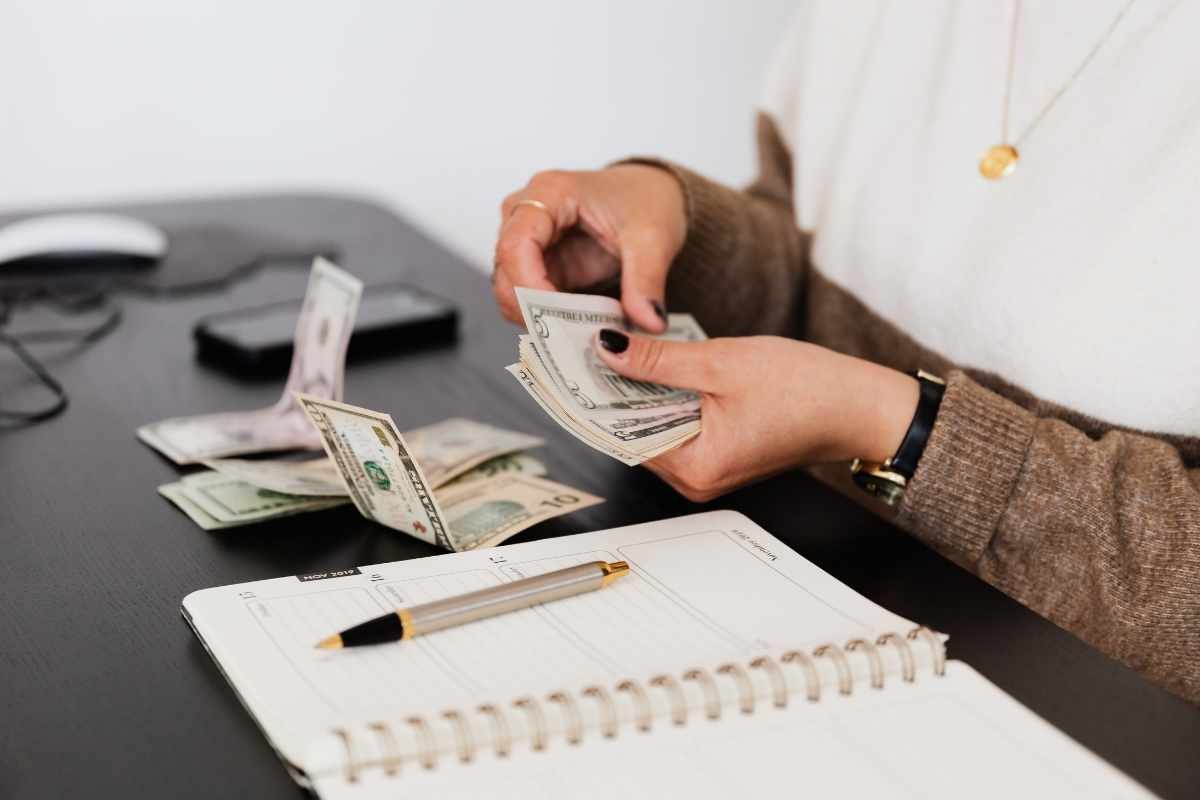 Get Better at Cash Flow Management in 2023 | The Enterprise World