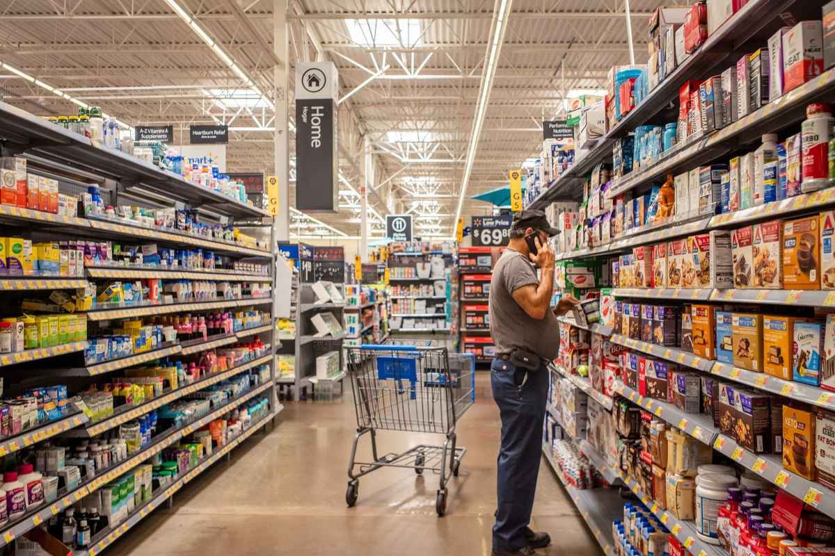 How did Walmart become a powerhouse in the retail industry? | The Enterprise World