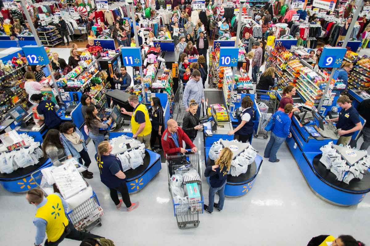 How did Walmart become a powerhouse in the retail industry? | The Enterprise World