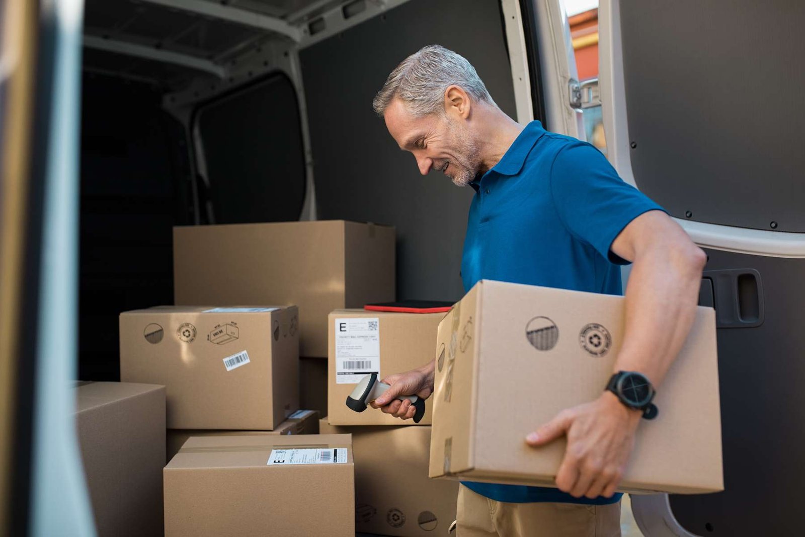 How Centralized Delivery Tracking is Changing the Game? | The Enterprise World