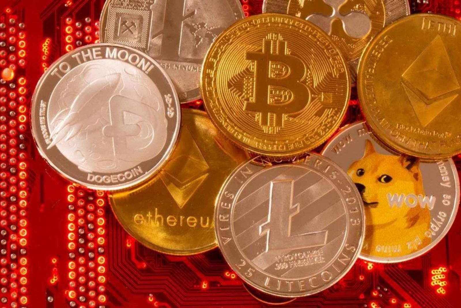 Hushed Harmonies of Bitcoin: Uncovering Cryptocurrency’s Silent Relatives 