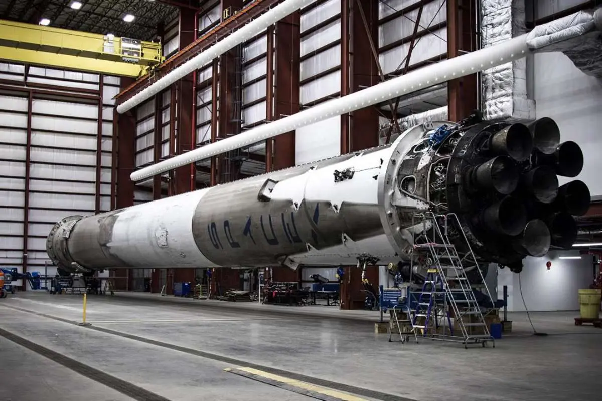 8 Trends Shaping the Aerospace and Defense Manufacturing Industry in 2026 | The Enterprise World