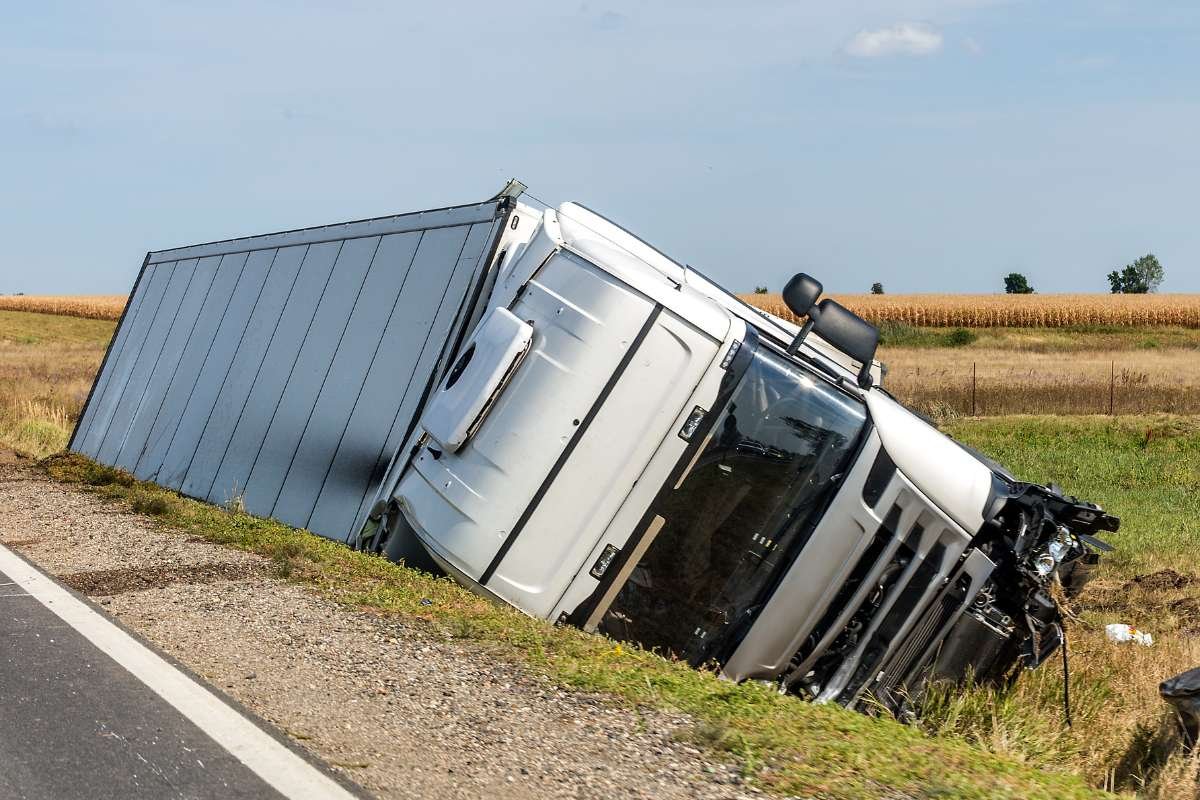 Getting Back on Your Feet: How OwchBuddy Balances Health and Justice After a Truck Accident?
