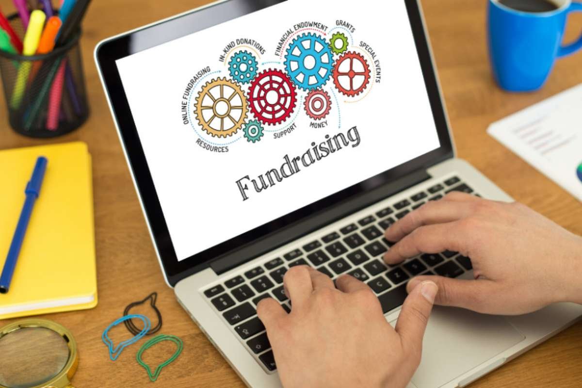 Philanthropy in the Digital Era with the Landscape of Online Fundraising 