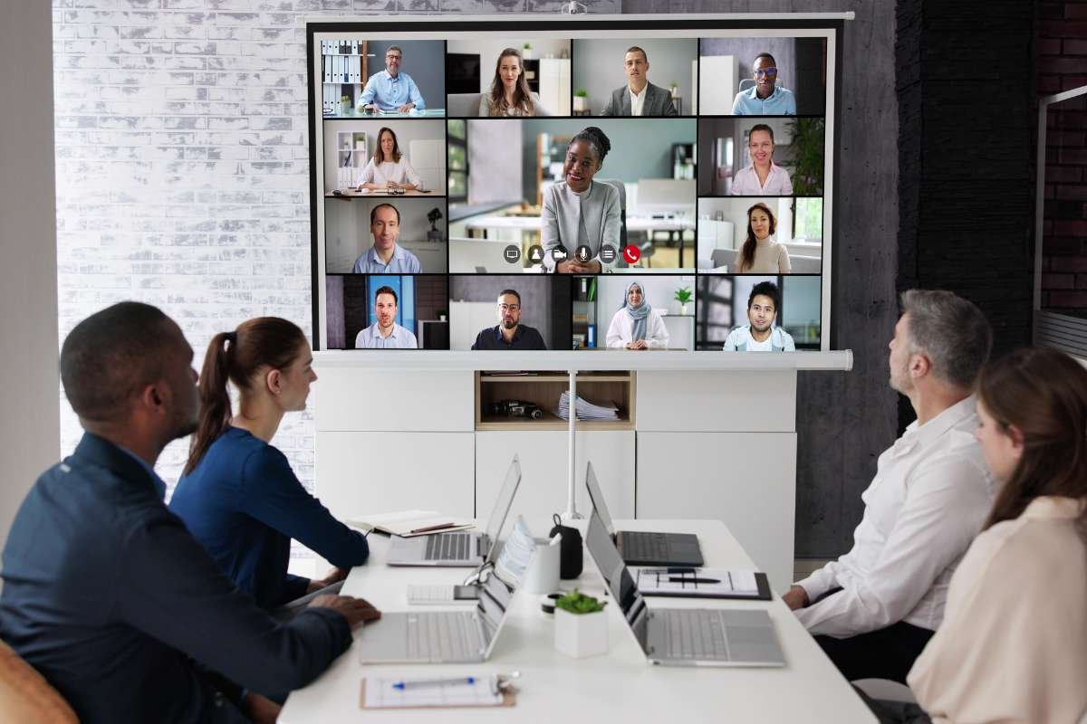 Top Conferences and Meetings for Meeting Best Brands on Stage 