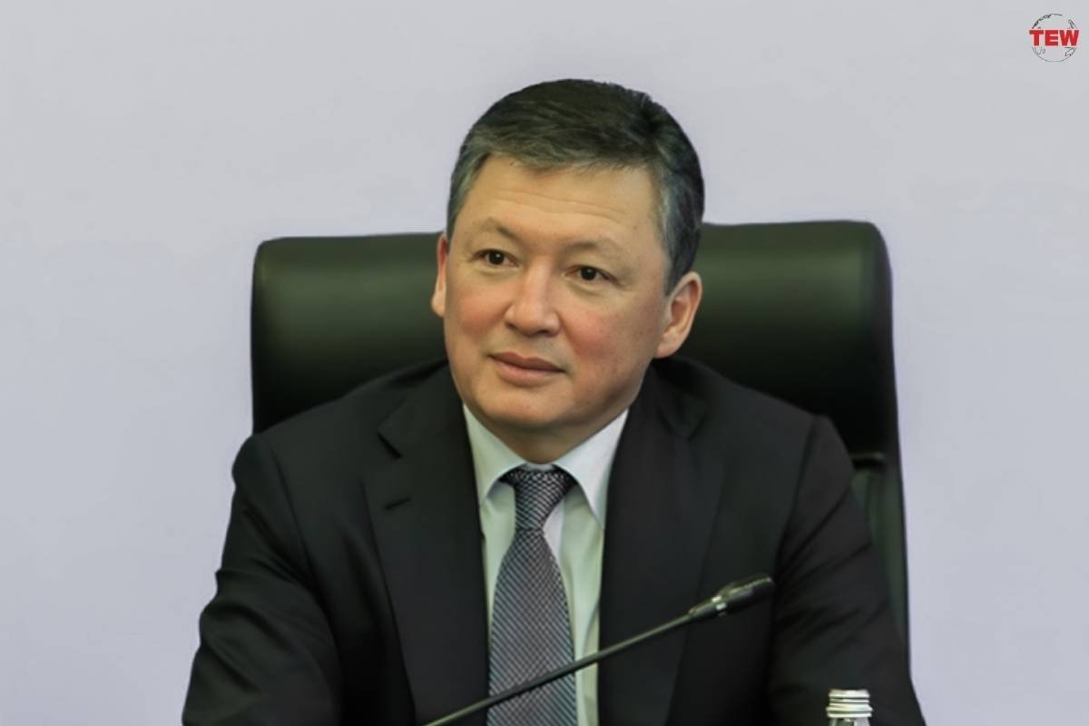 Timur Kulibaev at a meeting
