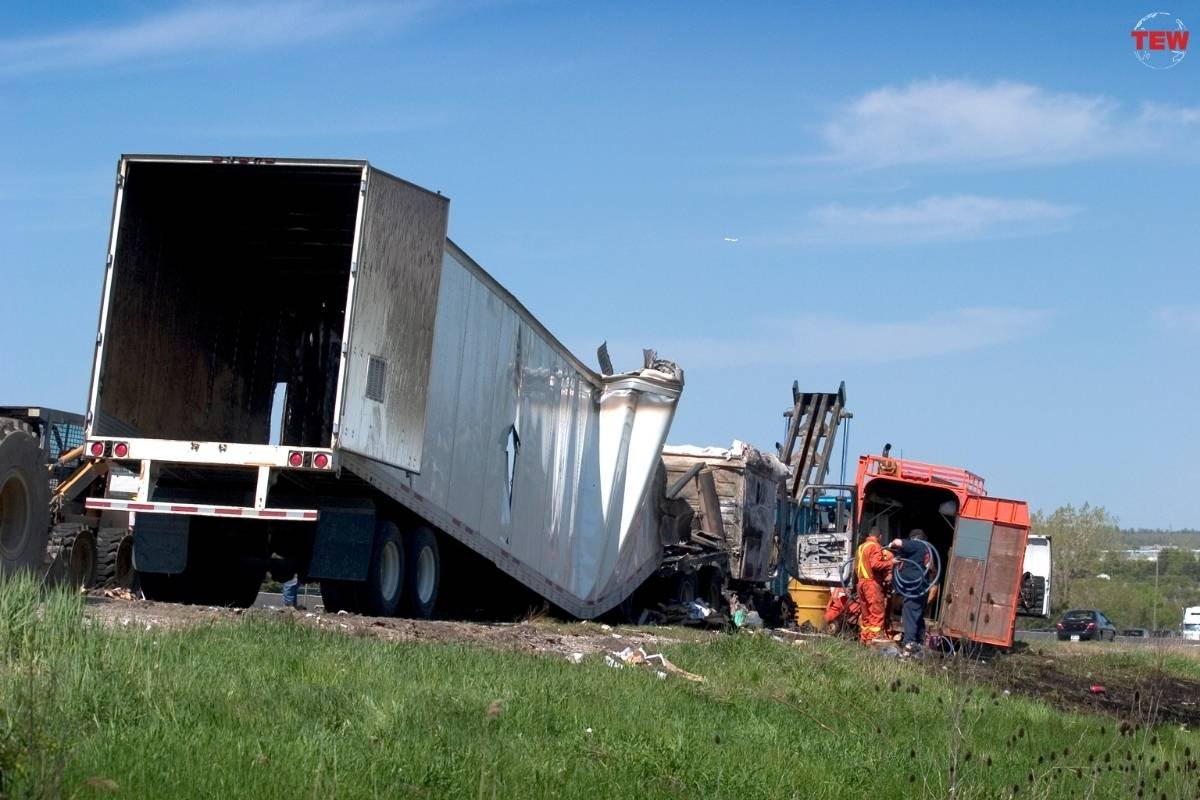 The Help of a Houston Truck Accident Lawyer Today | The Enterprise World