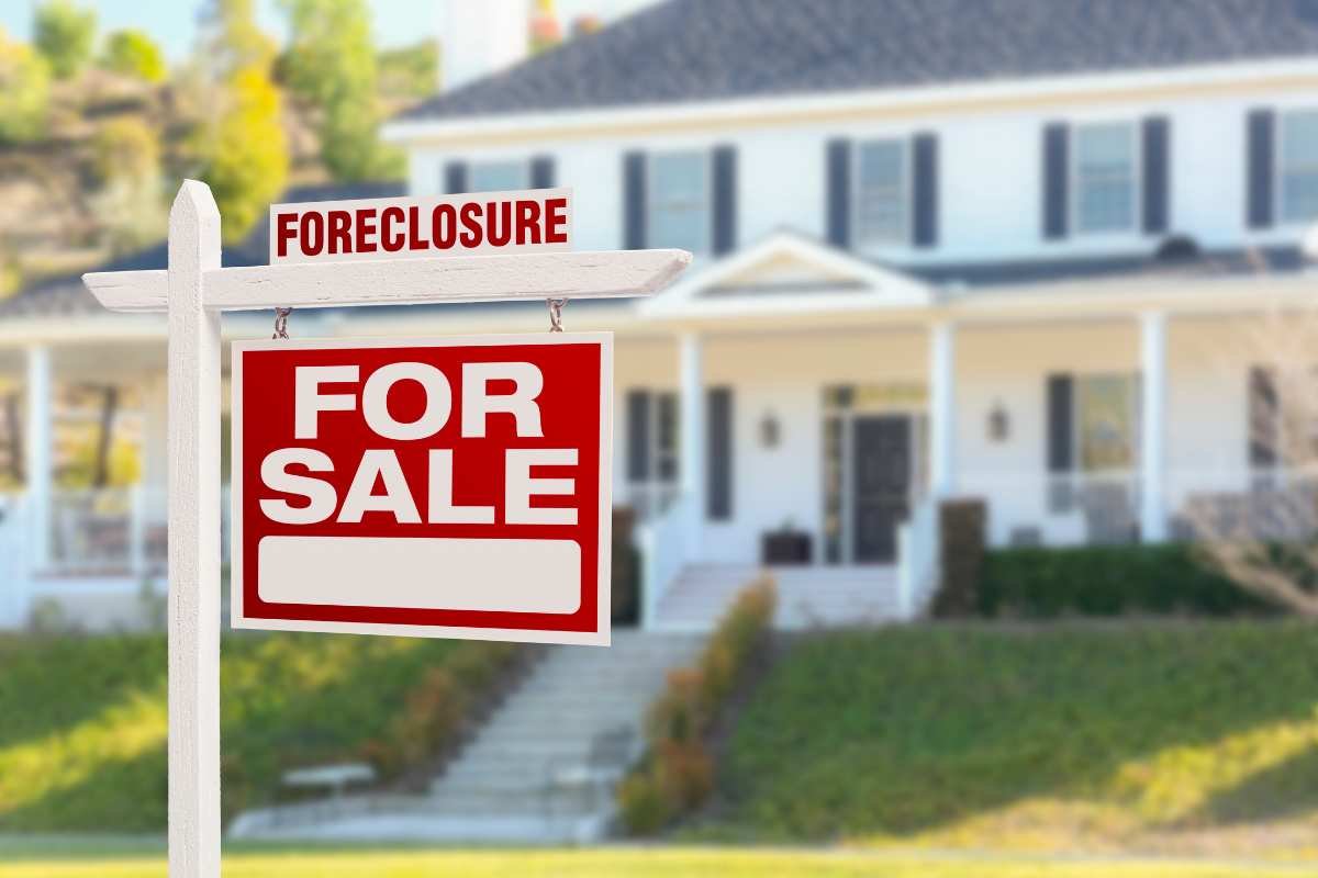 Can I Sell My House To Avoid foreclosure in Connecticut? | The Enterprise World