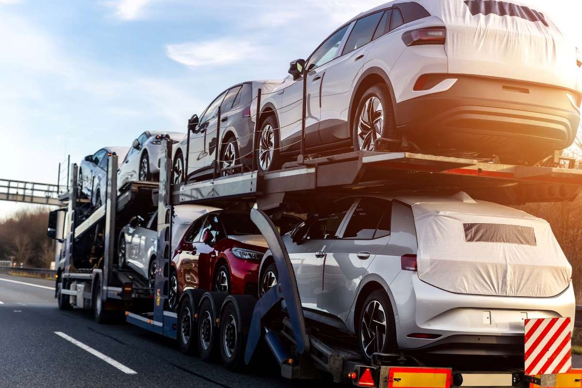 How To Start a Profitable Car Hauling Business: Essential Tips | The Enterprise World