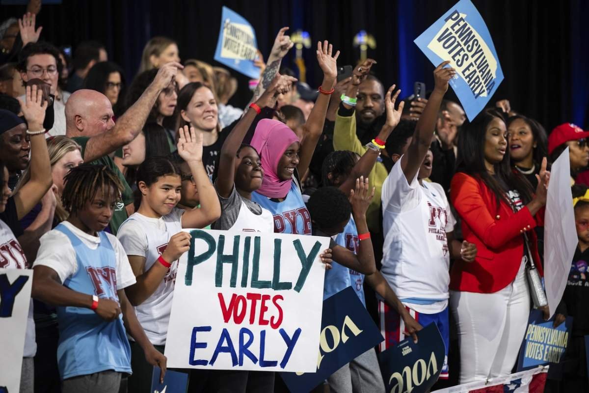 Harris Focuses on Mobilizing Black and Latino Voters in Philadelphia