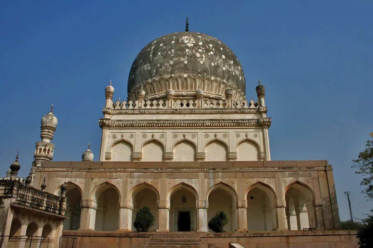 21 Tombs Around the World: Tales of Power, Belief, and Architecture | The Enterprise World