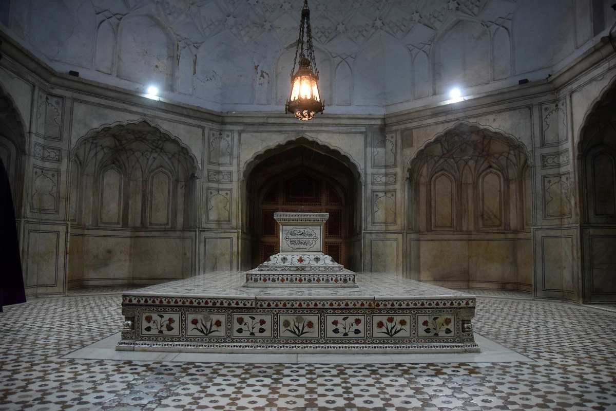 21 Tombs Around the World: Tales of Power, Belief, and Architecture | The Enterprise World