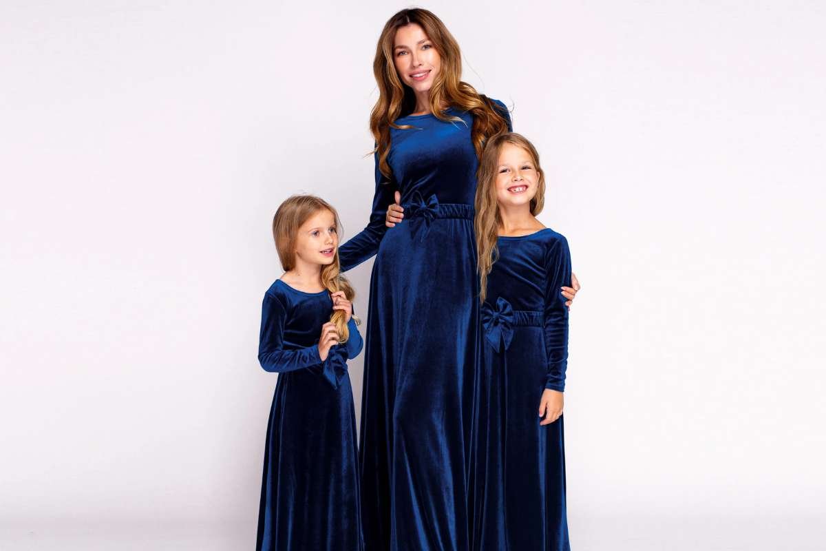 15 Best Mother-daughter Christmas Dresses | The Enterprise World
