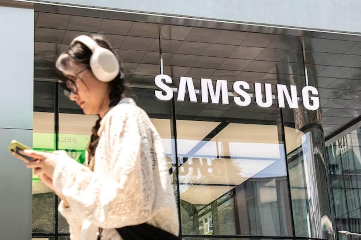 Samsung Electronics Faces Profit Decline Amid AI Chip Struggles