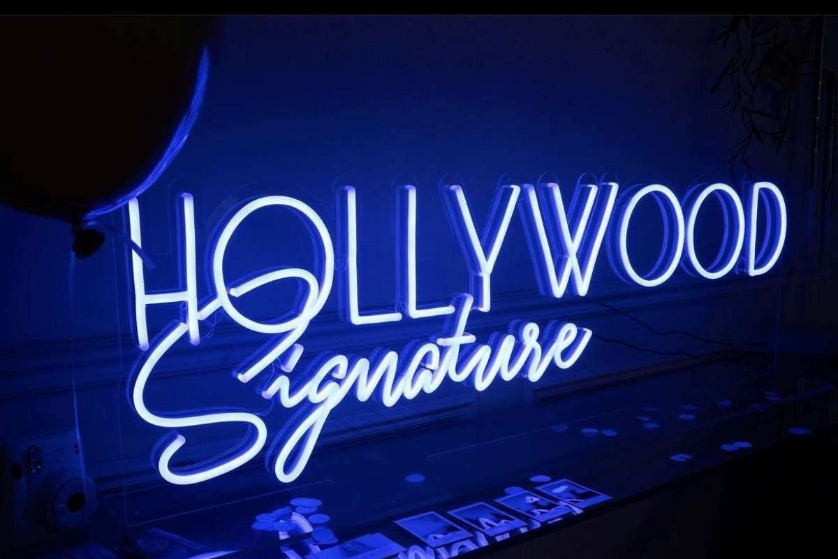 Custom Neon signs shop | The Enterprise World