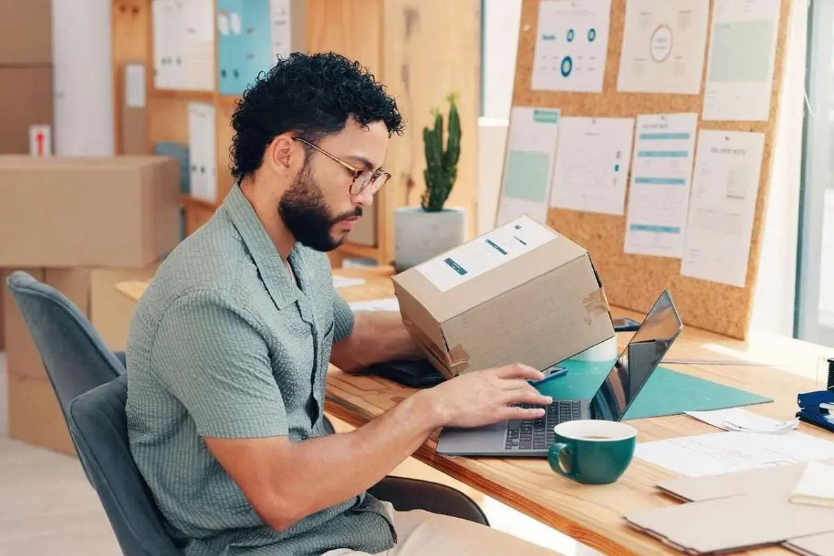 Online Business Ideas for Students: Turning Skills Into Income | The Enterprise World