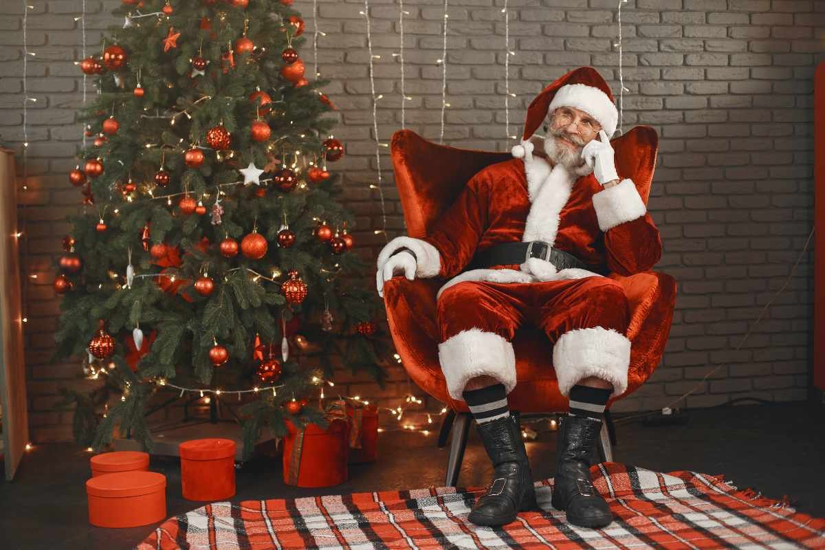 Dark History of Santa Claus: A Surprising Tale Behind the Cheer | The Enterprise World