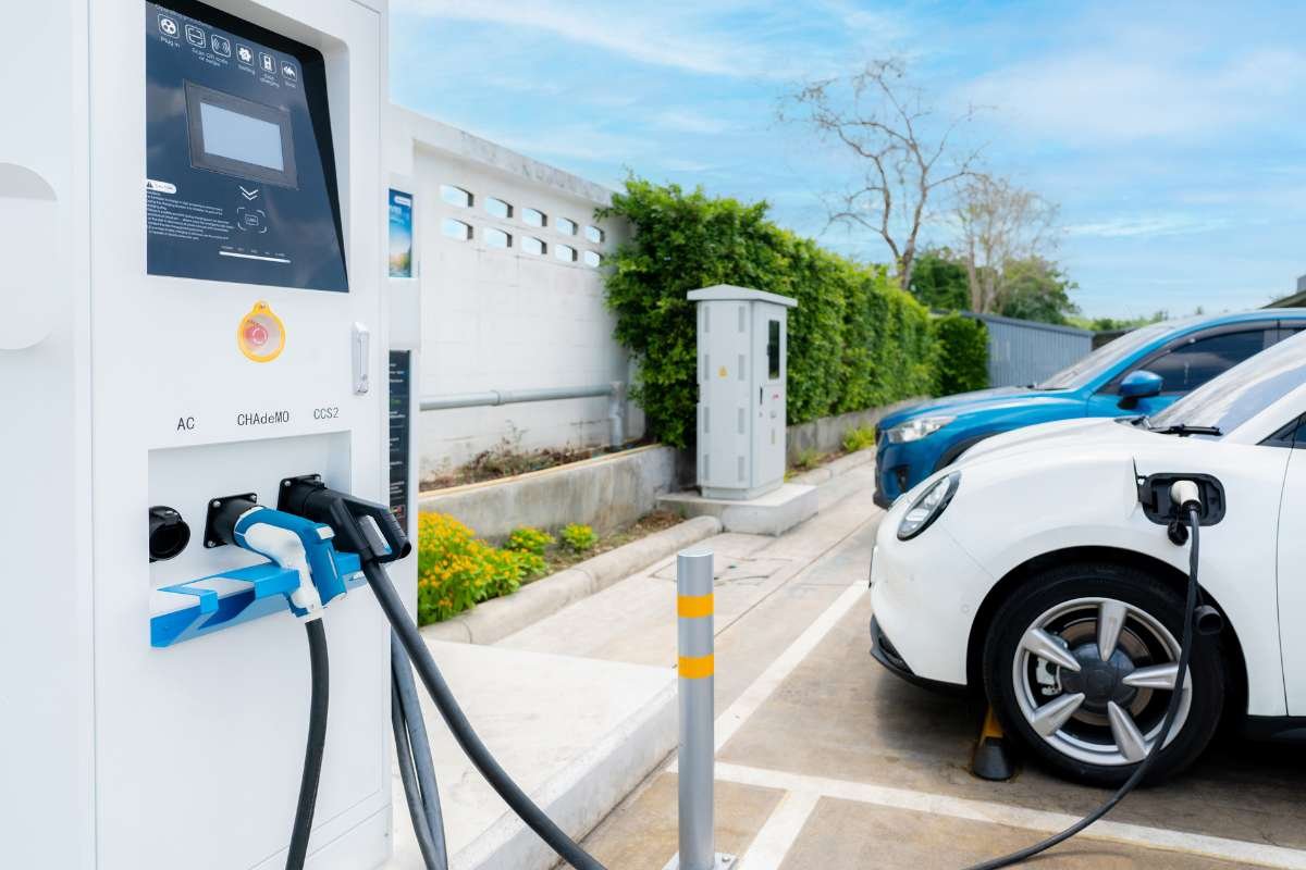 3 Types of EV Charging Stations for Businesses | The Enterprise World