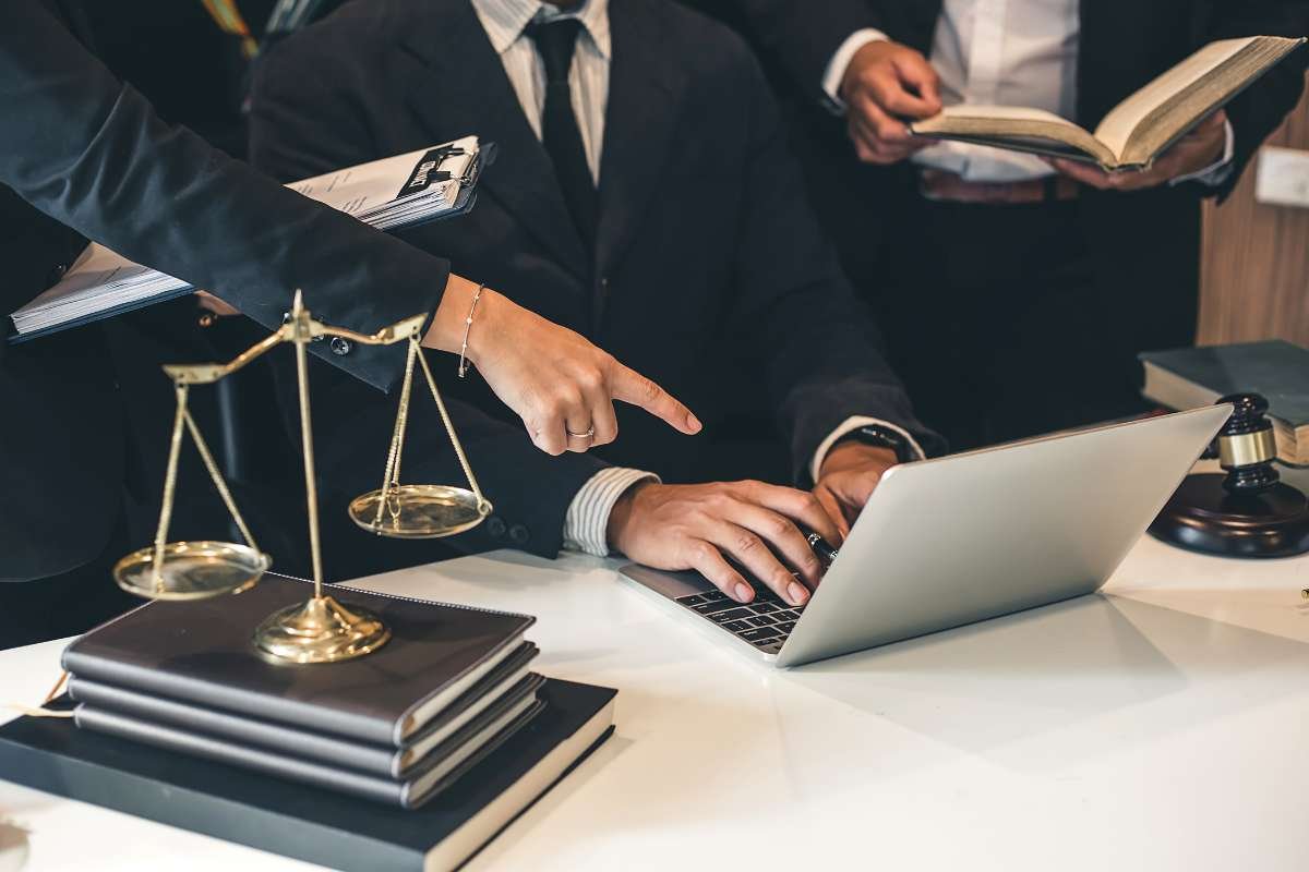 Understanding Types of Specialized Lawyers and Their Roles | The Enterprise World