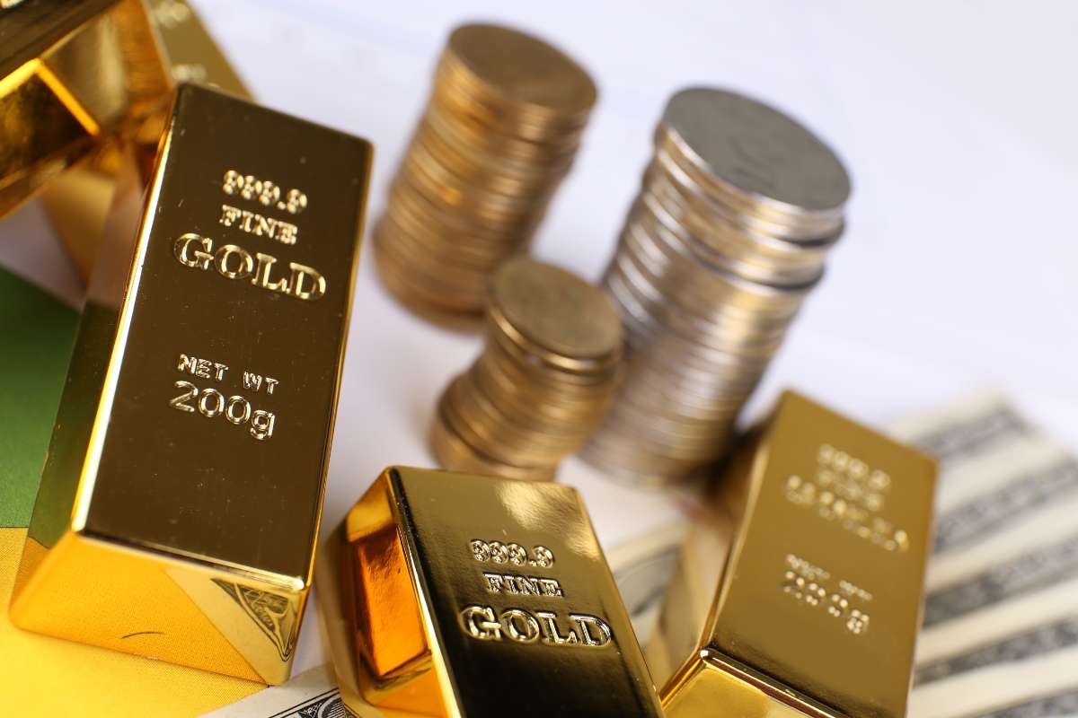 Bullion vs Cryptocurrency For 2025: Which is the Better Investment? | The Enterprise World