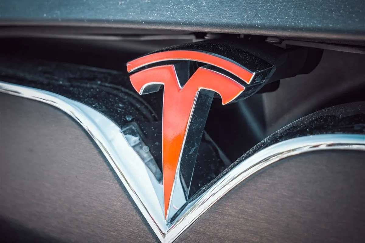 Tesla’s Stock Decline Raises Questions: Buying Opportunity or Risky Bet?