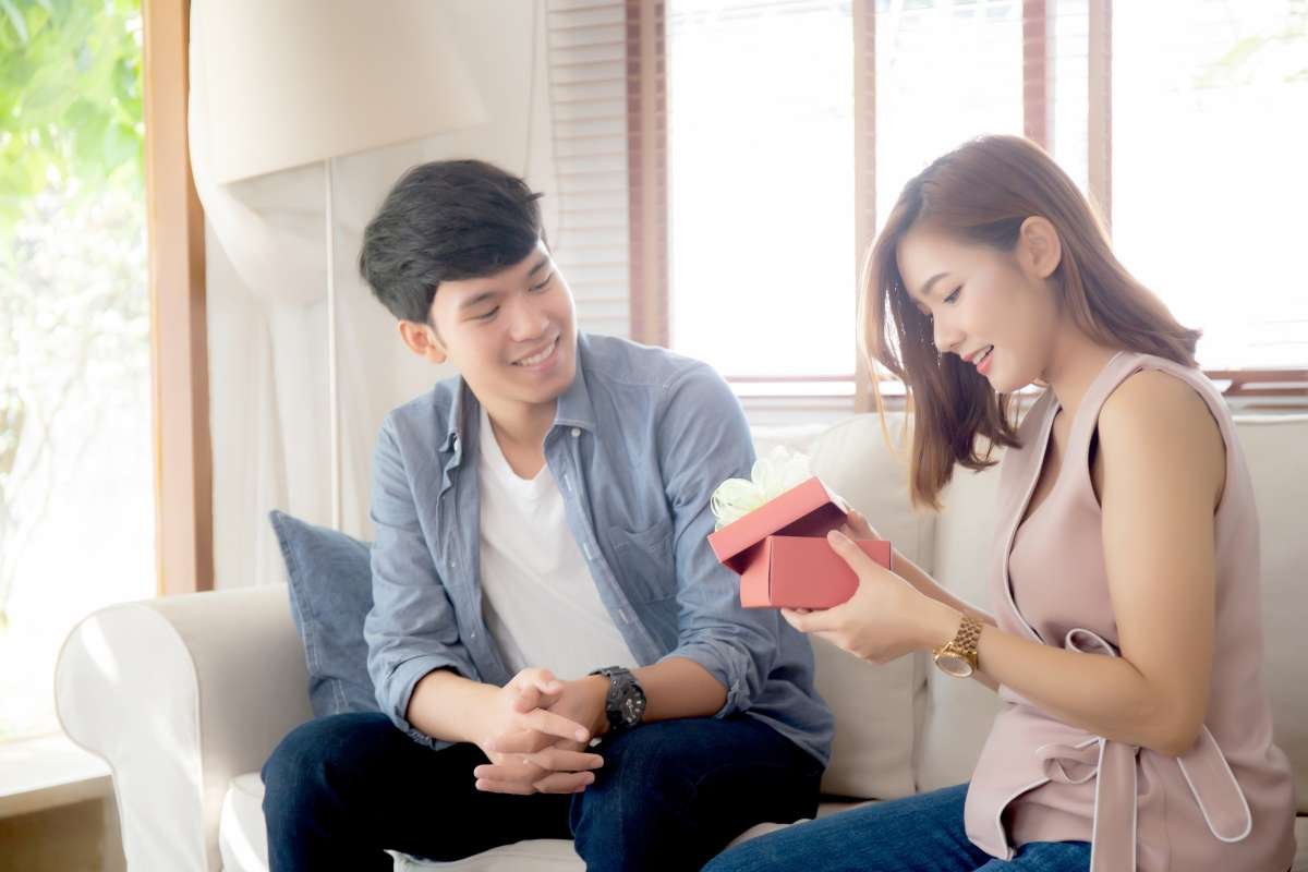 Understanding the Gift-Giving Love Language with AsianFeels | The Enterprise World