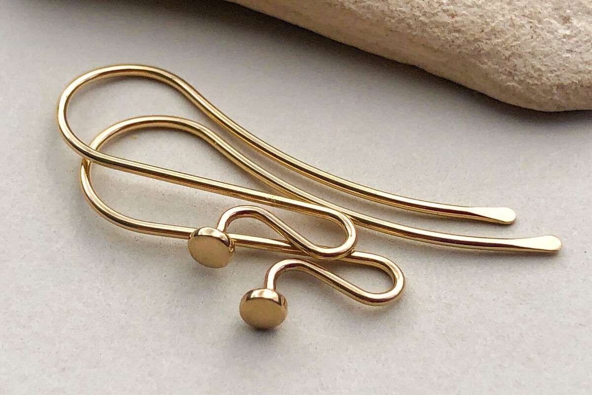 Understanding Different Types of Earrings and Removal Methods | The Enterprise World