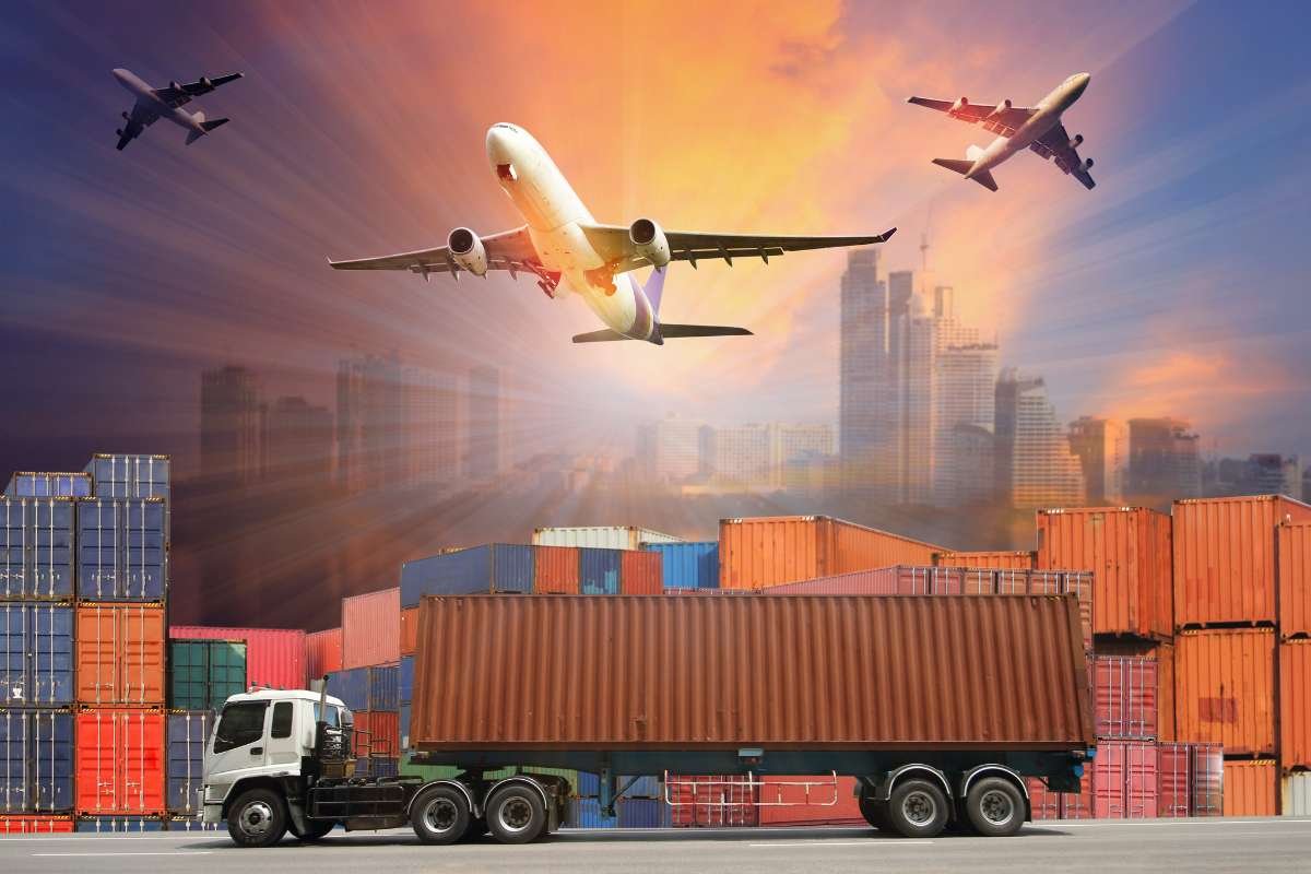 Direct Exporting vs. Indirect Exporting: Which Is Right for Your Business?