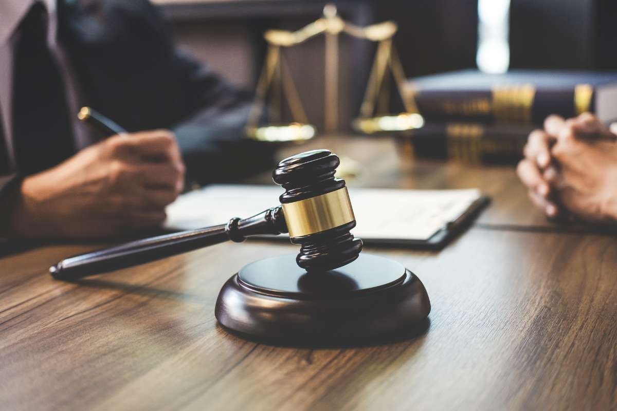 Narcissist in the Workplace: Impacts, Techniques & Legal Approaches | The Enterprise World