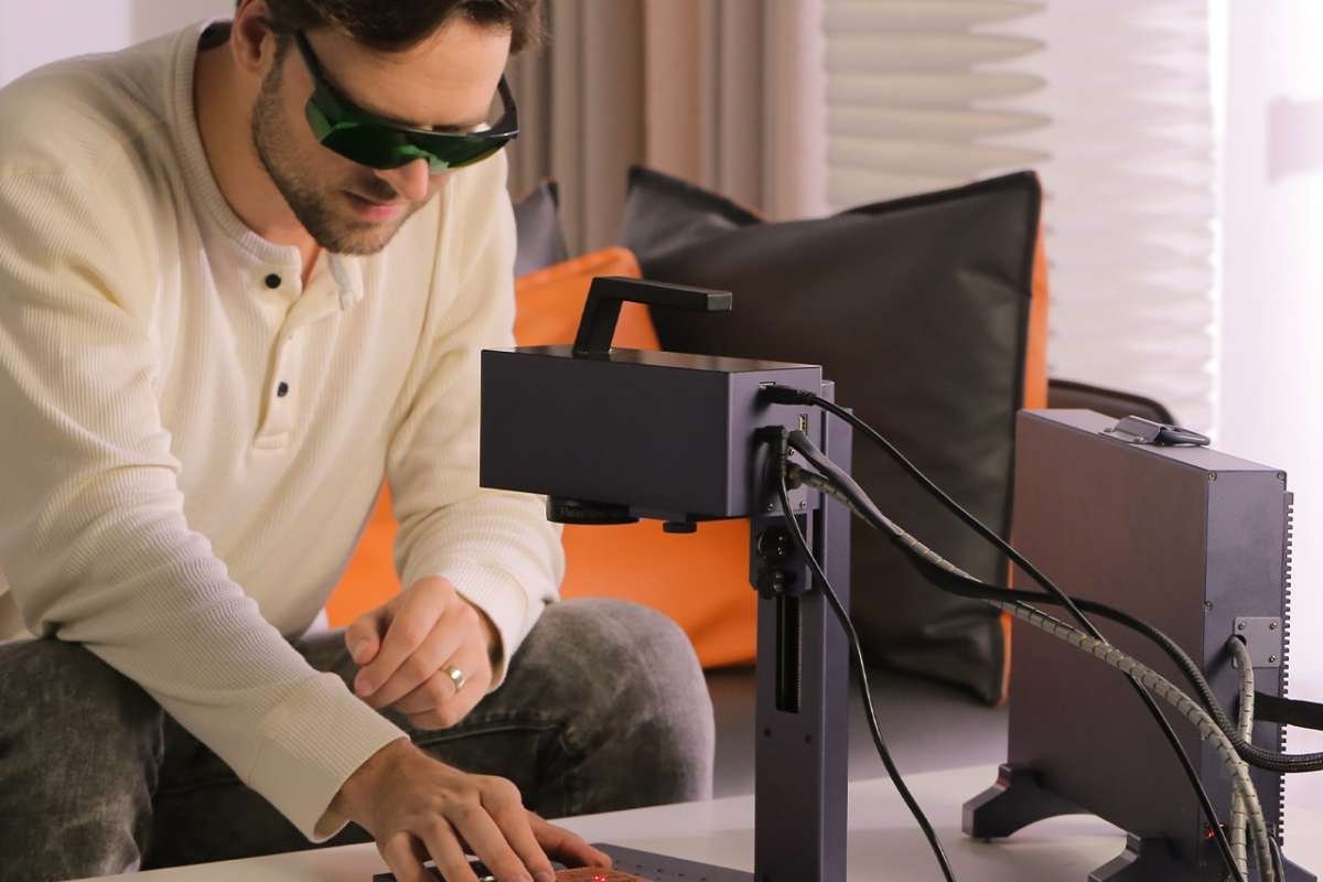 6 Key Factors to Consider While Buying Laser Engravers | The Enterprise World 