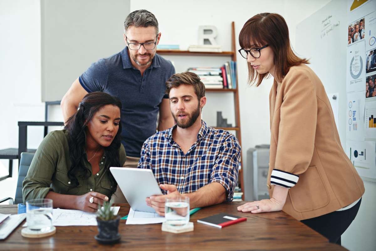What Is Word-of-Mouth Marketing and Why It Still Matters in the Digital Age?