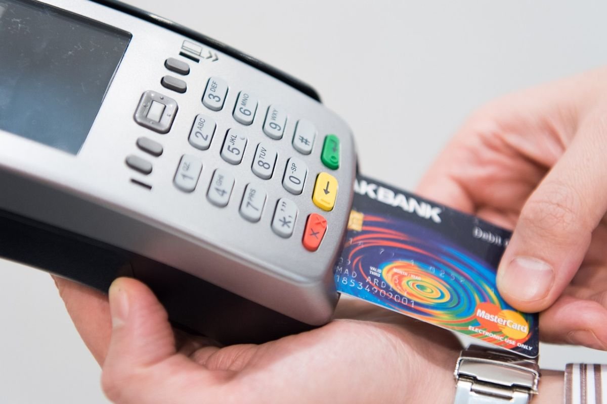 Impact of New Zealand's Cashless Economy | The Enterprise World
