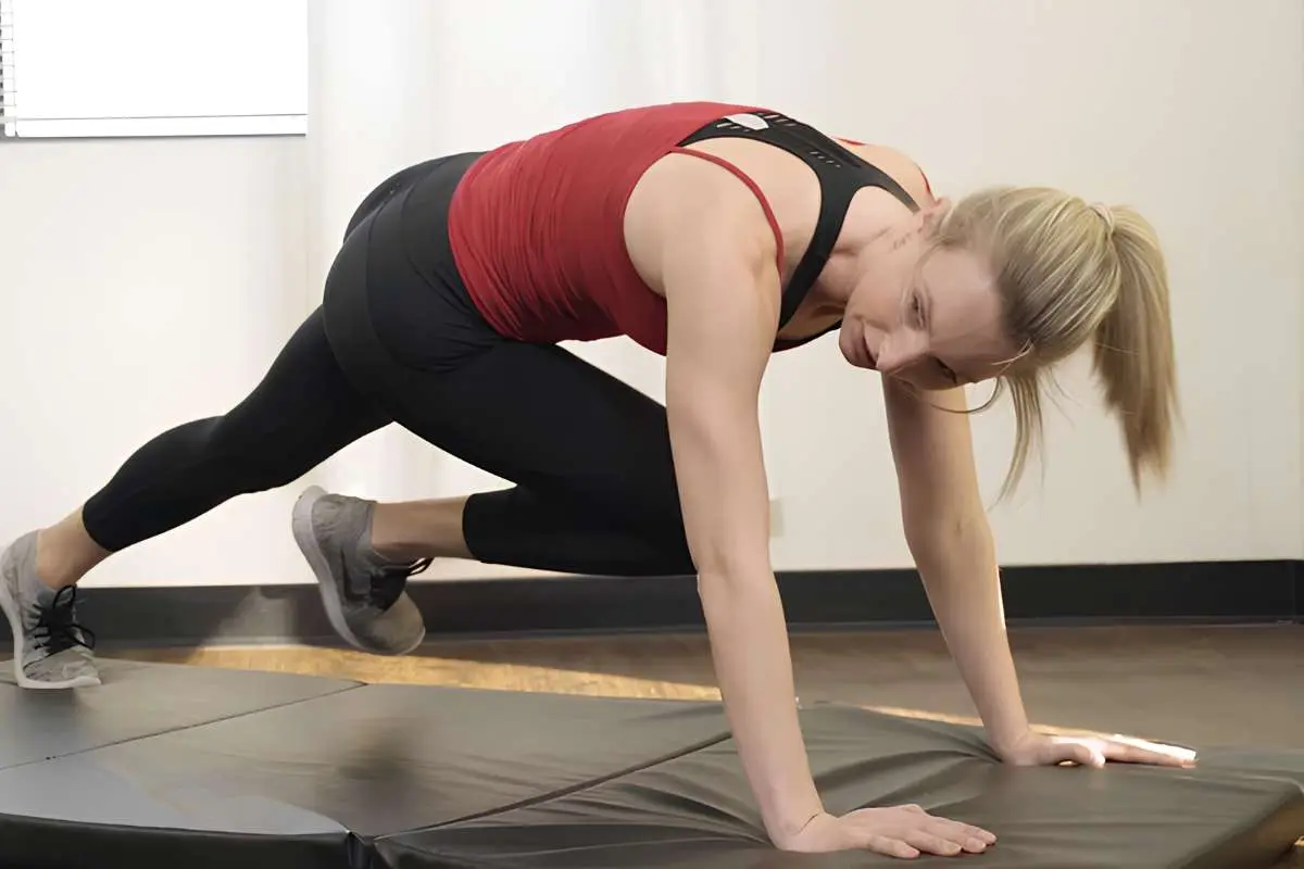 Fitness for Remote Workers: 20 Easy Home Exercises & Cardio Tips | The Enterprise World