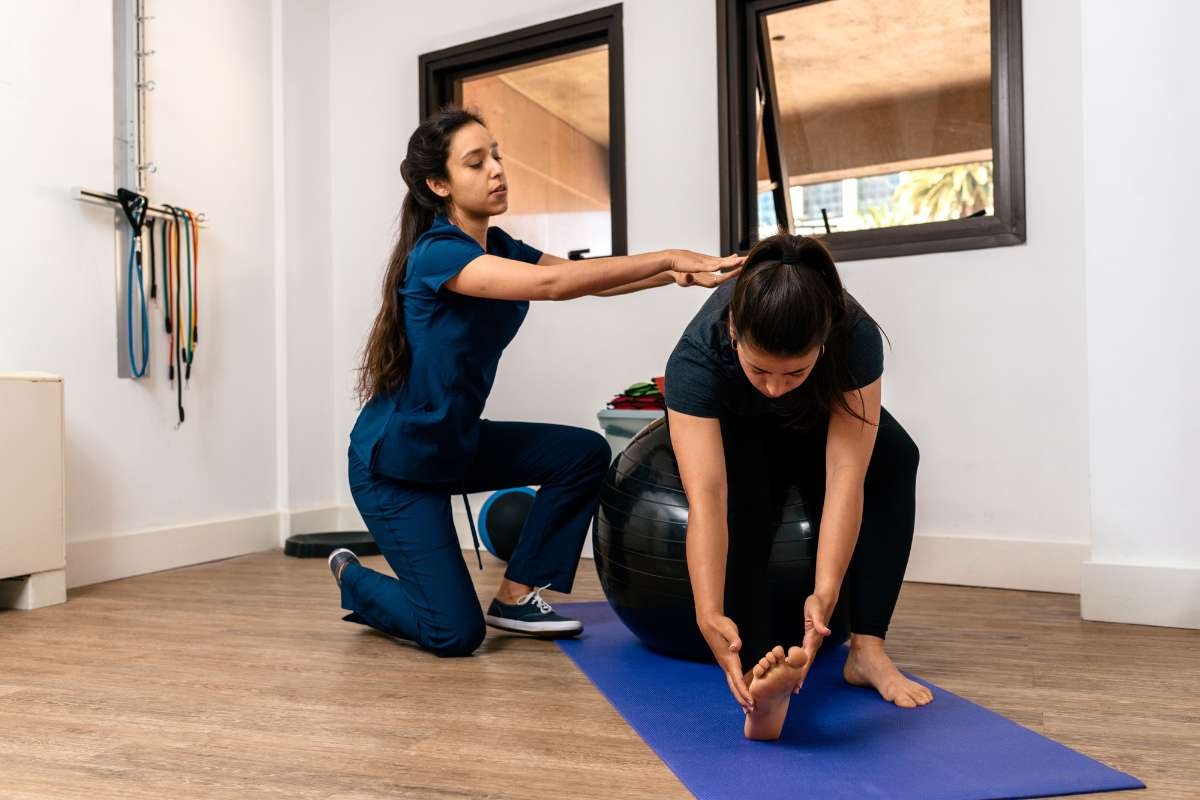 Physiotherapy at Home-Factors, Benefits & Common Mistakes | The Enterprise World