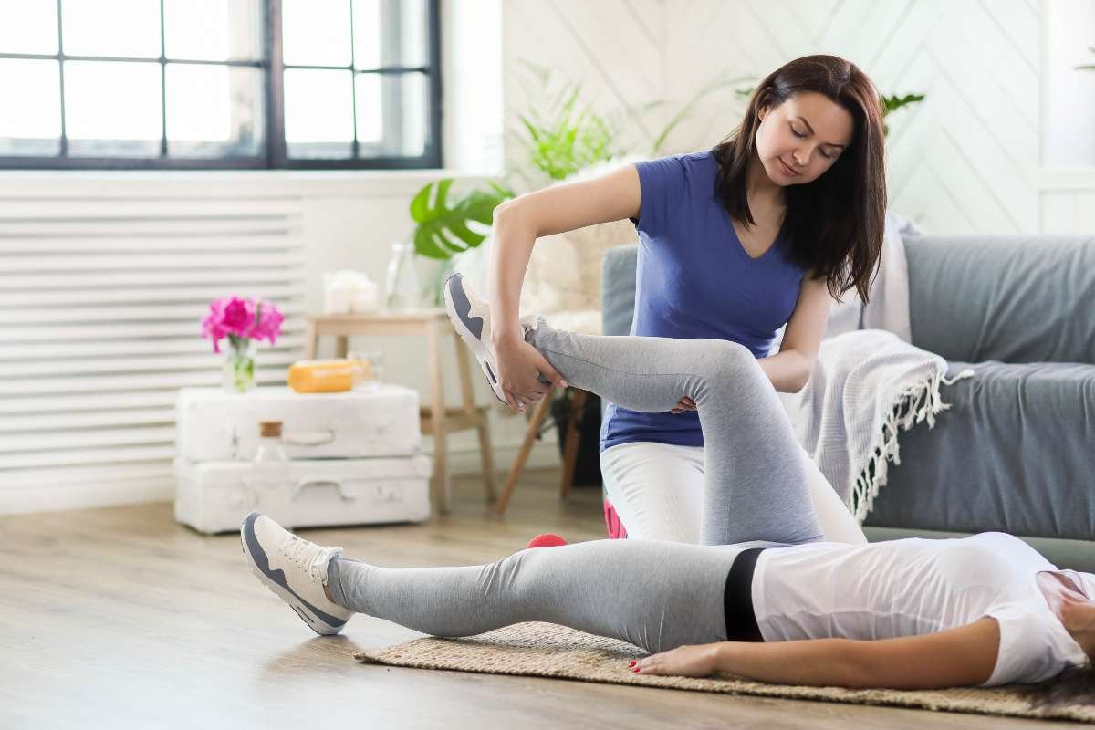 Physiotherapy at Home-Factors, Benefits & Common Mistakes | The Enterprise World 