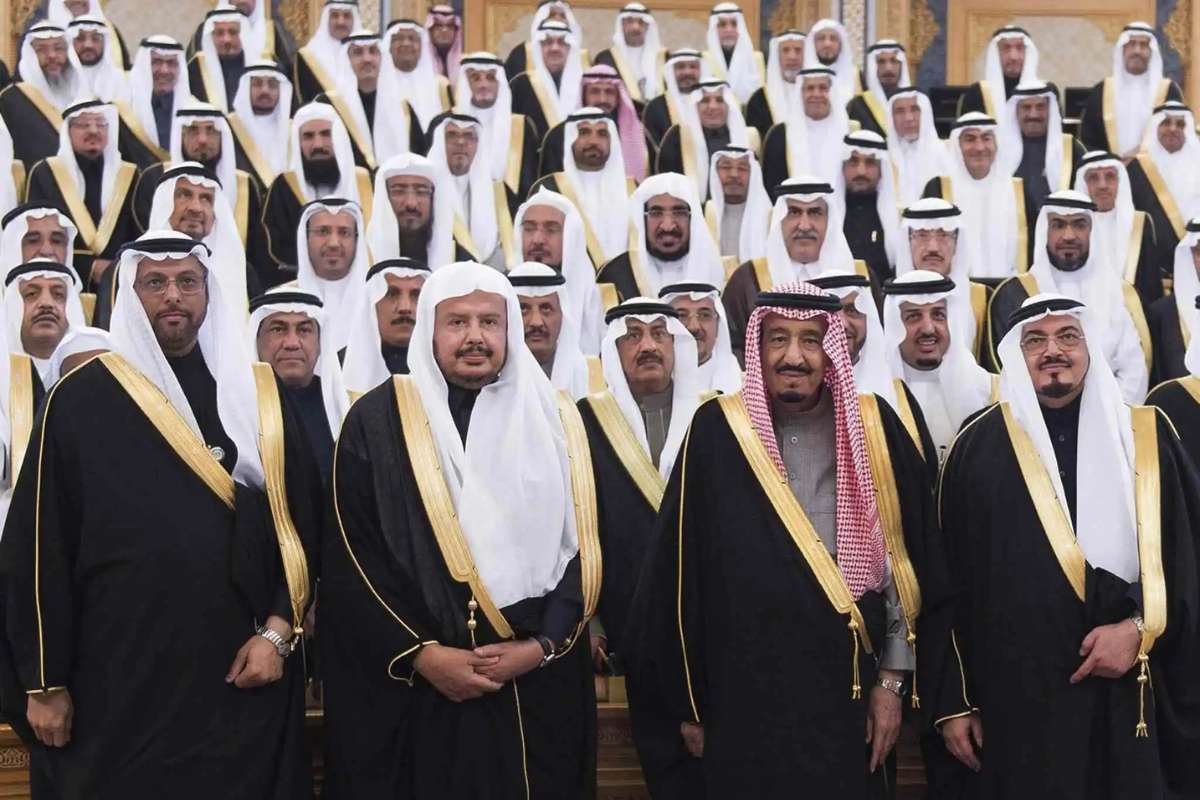 Top 10 Richest Family in the World | The Enterprise World 