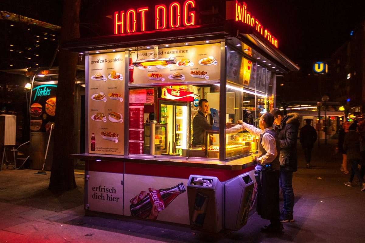 Steps on How to Start a Kiosk Business the Smart Way (5th One Will Surprise You)