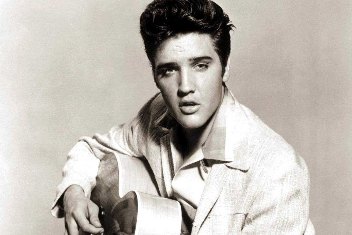 Elvis Presley | 53 Hottest Men of All Time You’ll Never Stop Crushing On | The Enterprise World