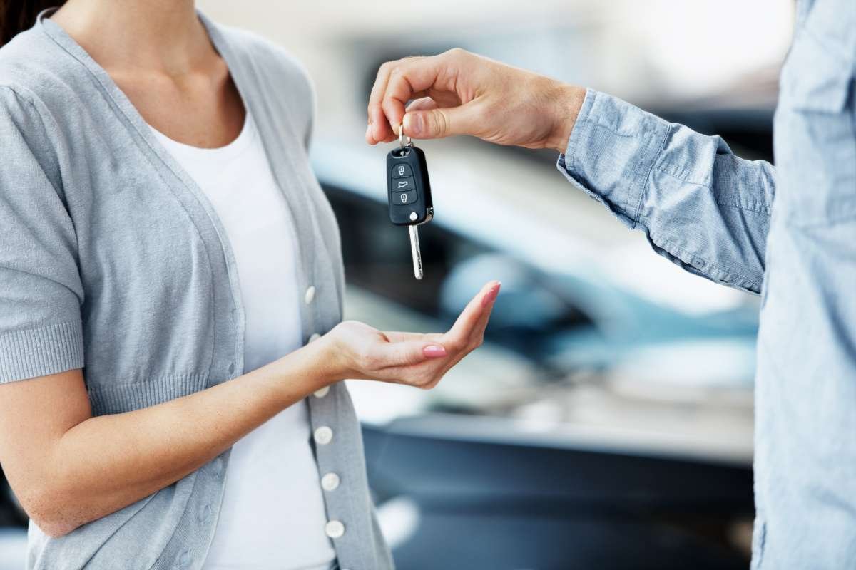 How to Buy a Used Car for the First Time? | The Enterprise World