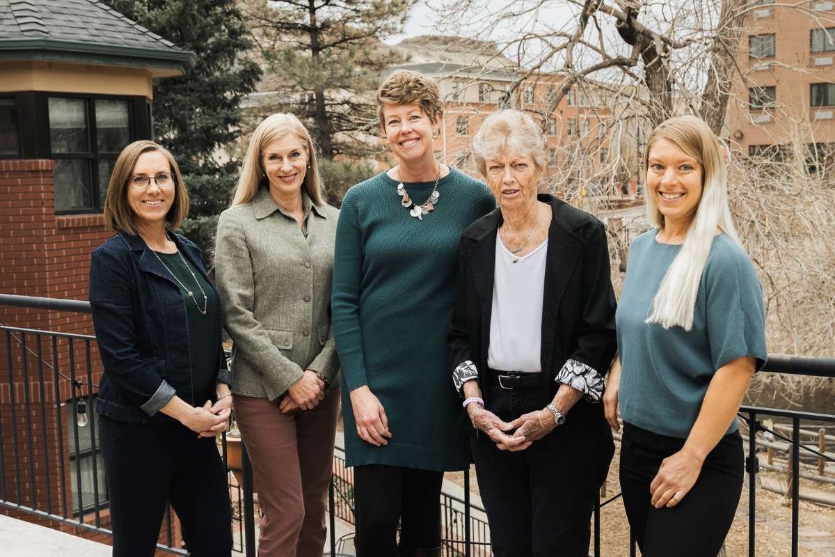 5 Reasons Why Professional Headshots Matter for Your Corporation | The Enterprise World 