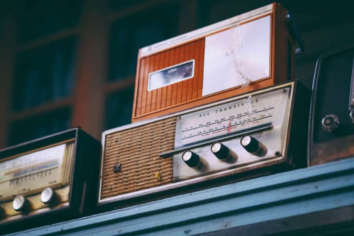 Traditional Ads vs. Influencer Marketing: Which is Best for Your Brand? | The Enterprise World 