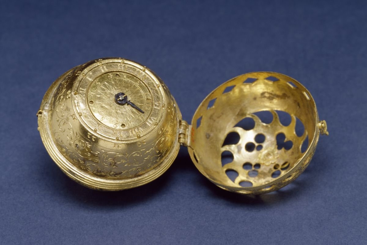 Mechanical Watches History: From Sundials to Springs | The Enterprise World 
