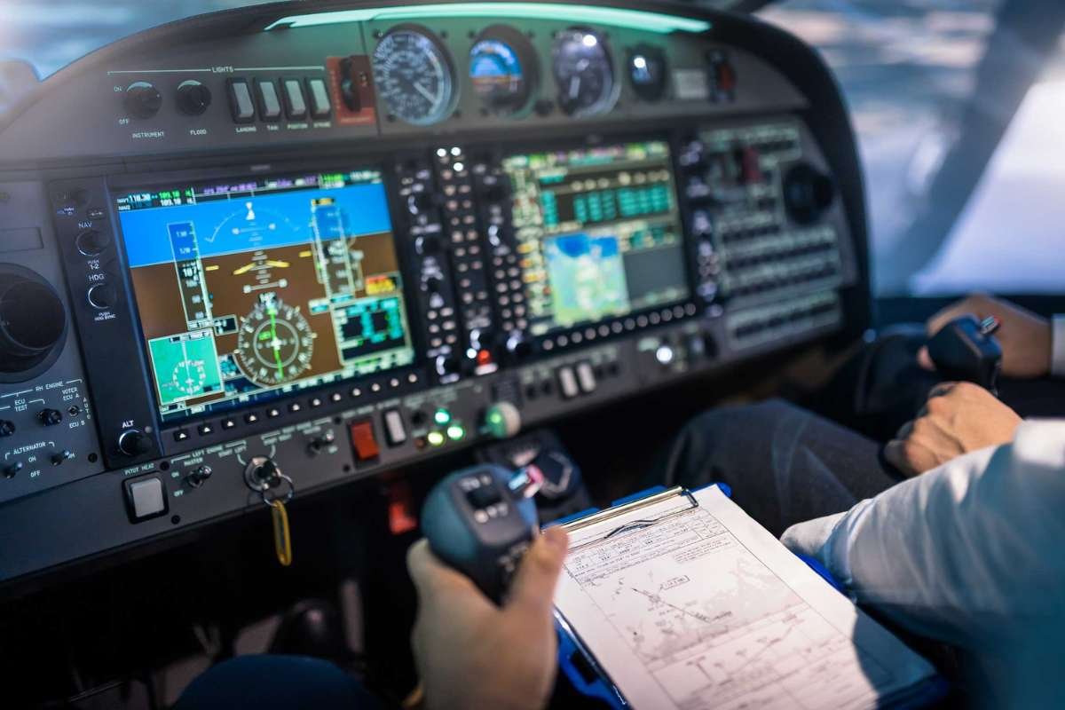 Top 5 Helicopter Pilot Licenses for Career Opportunities | The Enterprise World 