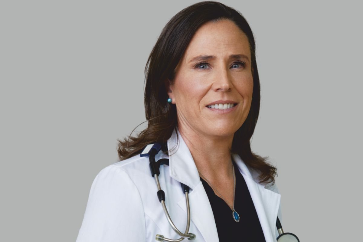 Dr. Anna Toker-Leading the Shift from Surgery to Holistic Gut Health | Skandii MedSpa | The Enterprise World