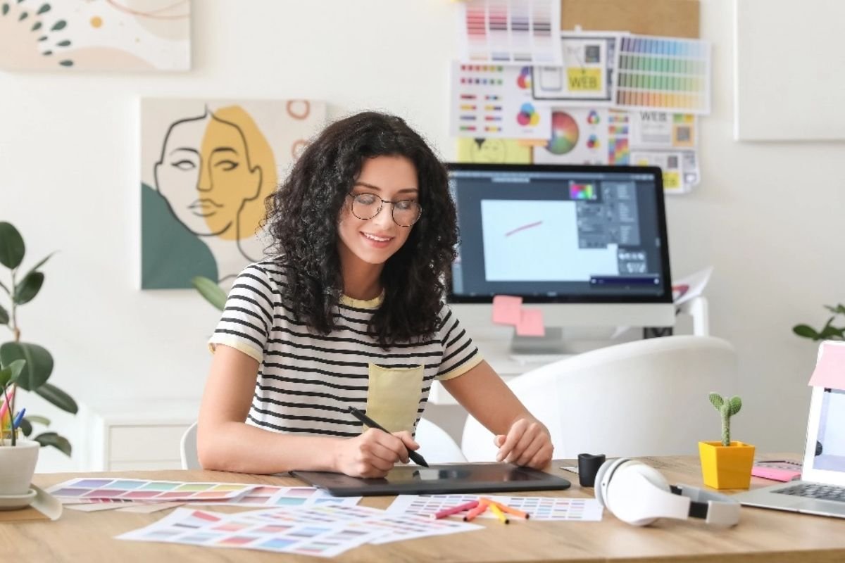 25 Ideas on Passive Income for College Students (Before You Waste another Hour on a Low-Paying Job)