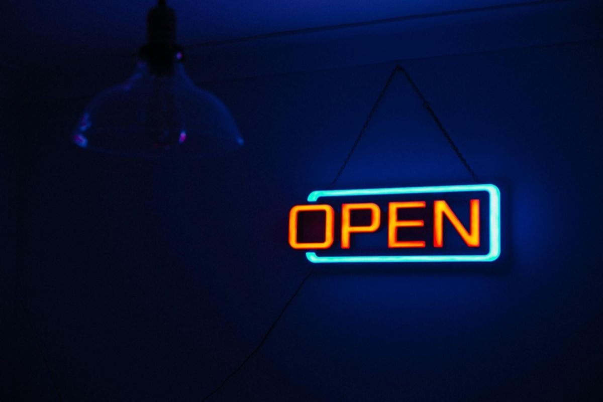Maximizing Local Presence With Strategic Outdoor Marketing